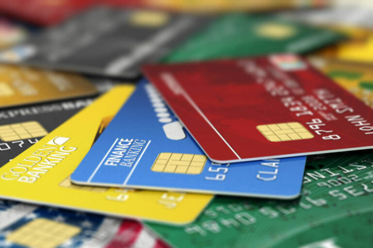 3 cartões de crédito com aprovação rápida e disponibilizando limite alto