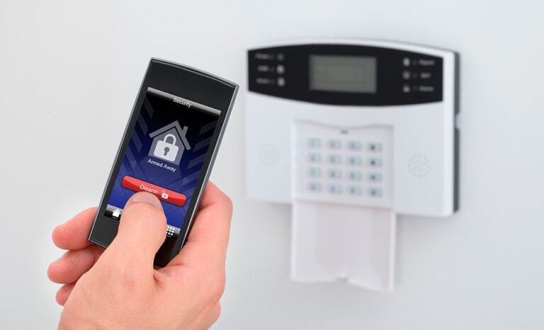Como o uso de um alarme monitorado residencial pode proteger seu patrimônio: Saiba mais